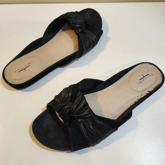 TAHARI Lauren Black Leather Upper Slides Sandasl size 11M - Picture 3 of 9